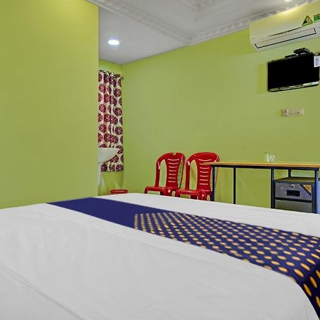 Hotel O Ss Residency Punalur Esterno foto