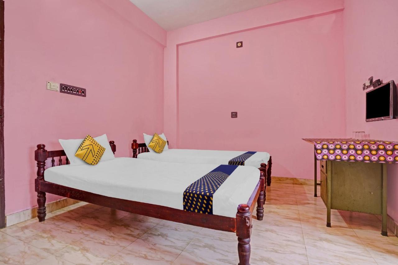 Hotel O Ss Residency Punalur Esterno foto